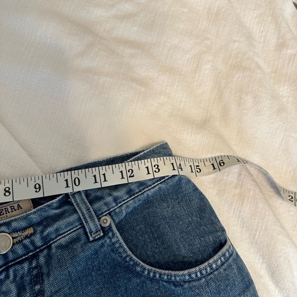 Vintage High Sierra Jean Shorts - Picture 4 of 5